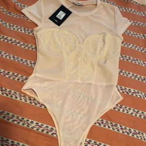 • Fashion Nova • Size small • Never worn